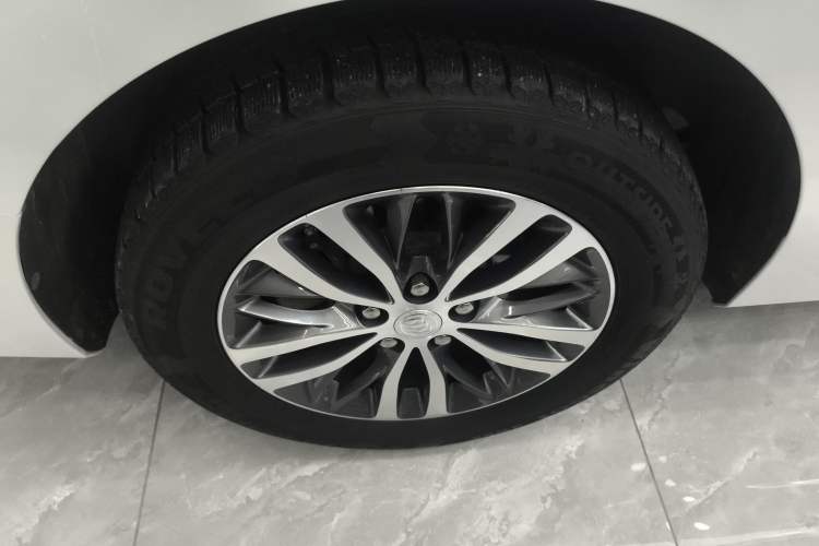 Used Buick GL8 2023 ES Lu Zun Comfort Model
