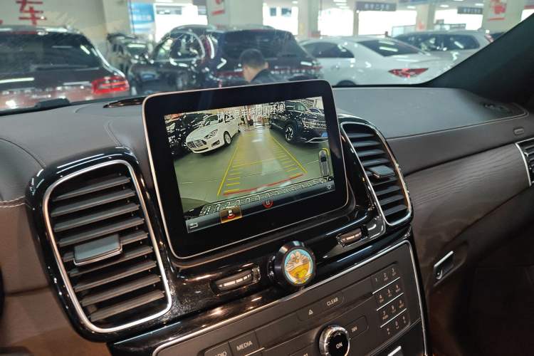 Used Mercedes-Benz GLE 2017 GLE 320 4MATIC Dynamic Model