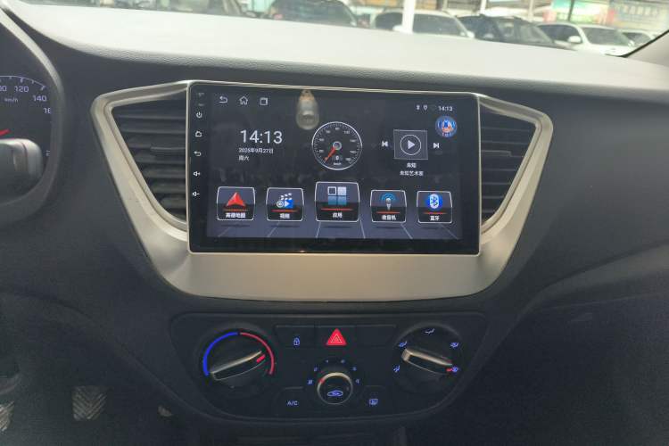 Used Hyundai Verna 2016 1.4L Manual Cool Edition GLS
