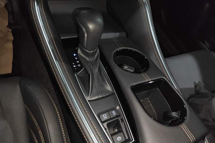 Used Toyota Avalon 2024 2.0L Premium Edition