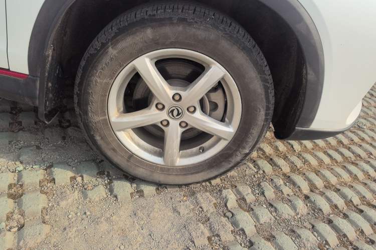 Used Dongfeng Fengon 500 2021 1.5L Manual Enjoyment Model