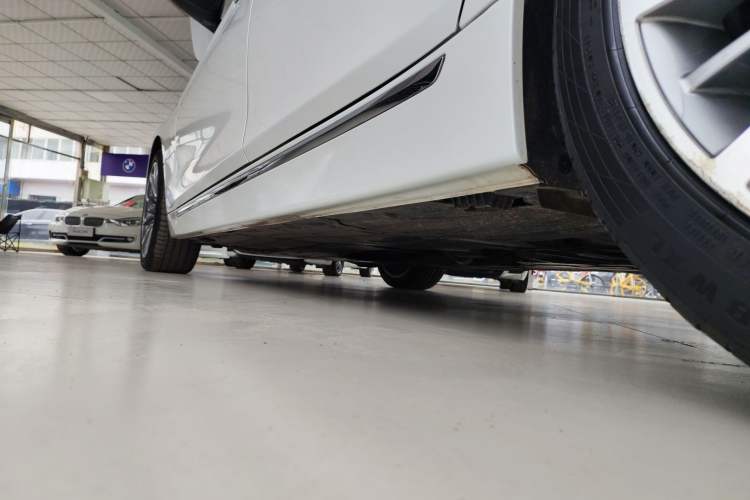 Used BMW 3 Series 2018 320Li Leading Luxury Package
