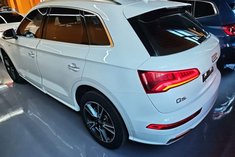 Used Audi Q5L 2018 40 TFSI Prestige Fashion Edition China VI
