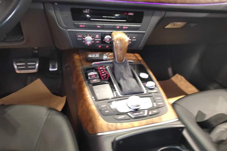 Used Audi A6L 2018 30th Anniversary Edition TFSI Trendy Model
