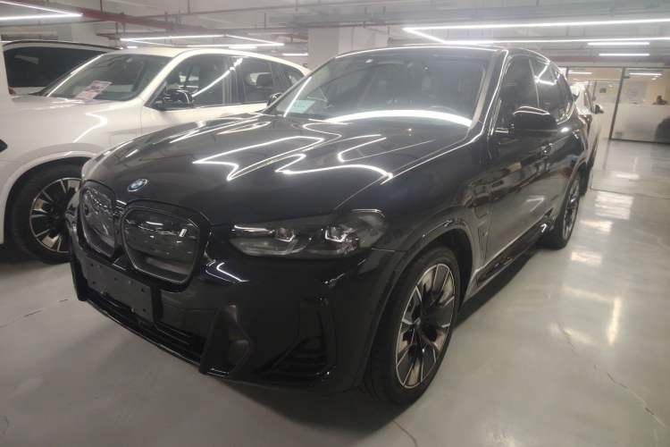 Used BMW iX3 2023 Leading Type
