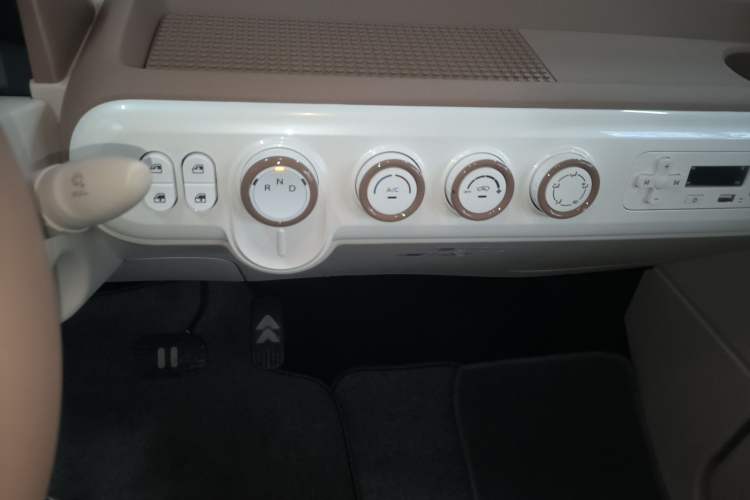 Used Bestune Pony 2026 222km Colorful Horse