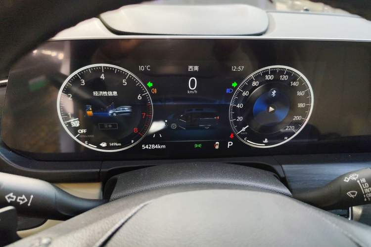 Used Buick GL8 2022 ES Landtrek 653T Luxury Edition