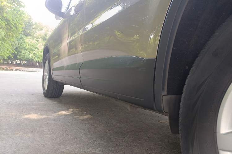 Used Volkswagen Tiguan 2015 1.8TSI Automatic Two-Wheel Drive Trend Edition