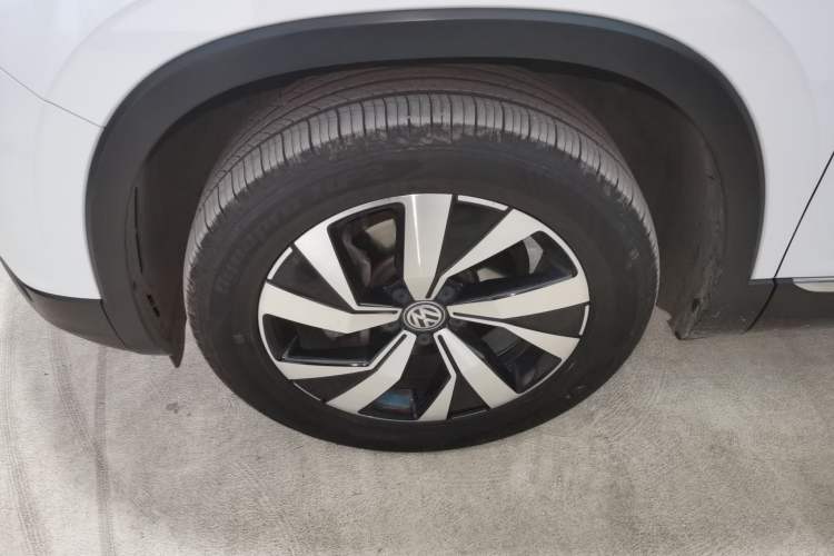 Used Volkswagen Tayron 2020 330TSI Two-Wheel Drive Luxury Smart Connectivity Version
