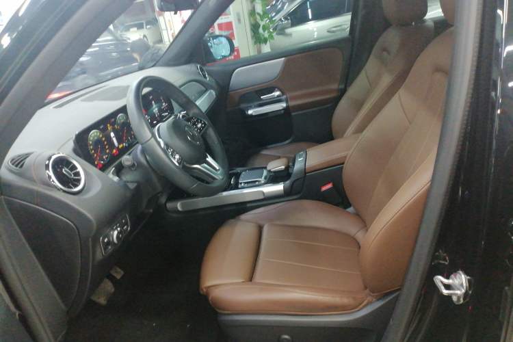 Used Mercedes-Benz GLB 2023 Refreshed GLB 200 Dynamic Edition