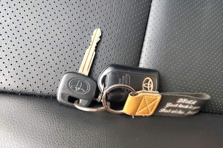 Used Toyota YARiS L 2017 1.5E CVT Dynamic Edition
