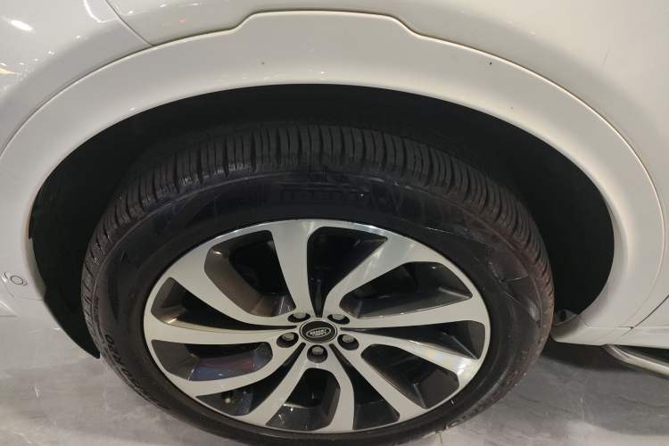 Used Land Rover Discovery Sport 2023 249 PS R-Dynamic S Performance Edition
