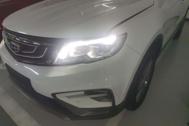 Used Geely Auto Emgrand X7 Sport 2020 1.8TD DCT Two-Wheel Drive Smart Connect 4G-Enabled Version