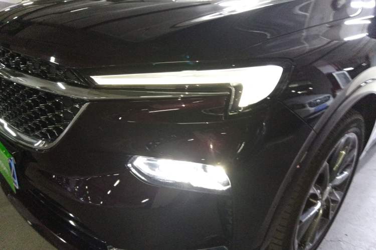 Used Buick Enclave 2022 652T 4x4 Avenir 6-Seater
