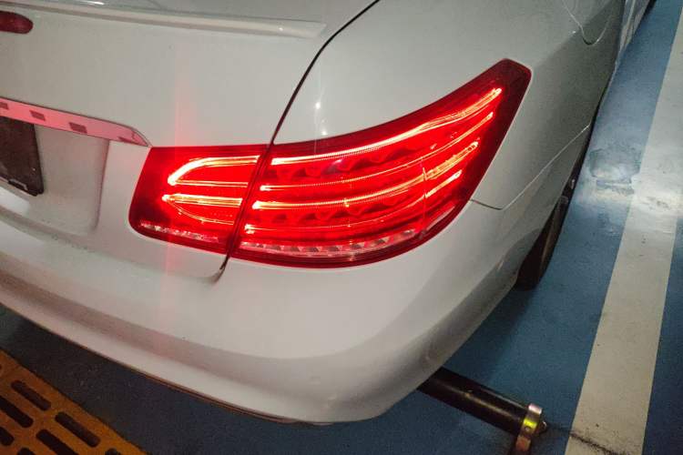 Used Mercedes-Benz E-Class 2014 E 260 Convertible Coupe
