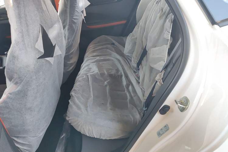 Used Changan UNI-V 2024 1.5T High-Energy Version
