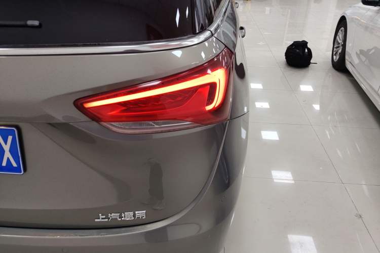 Used Buick GL6 2018 18T 6-Seater Luxury Model