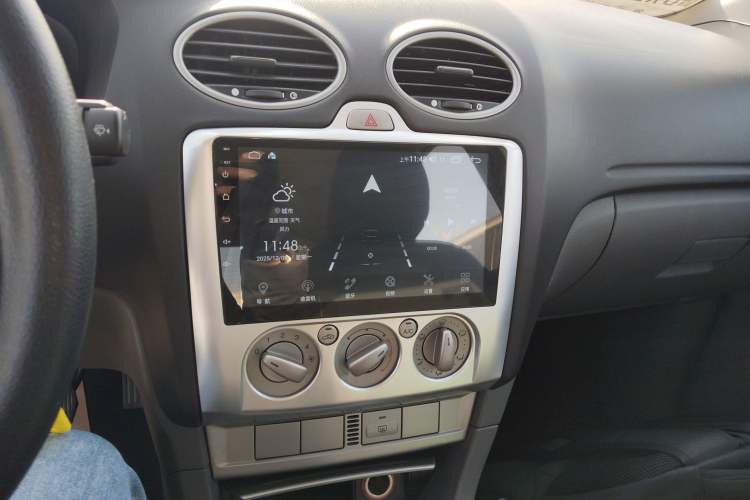 Used Ford Focus 2013 Hatchback Classic 1.8L Manual Base Model