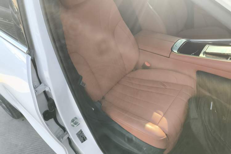 Used  Lingyun 2025 400T Four-Wheel-Drive International Version
