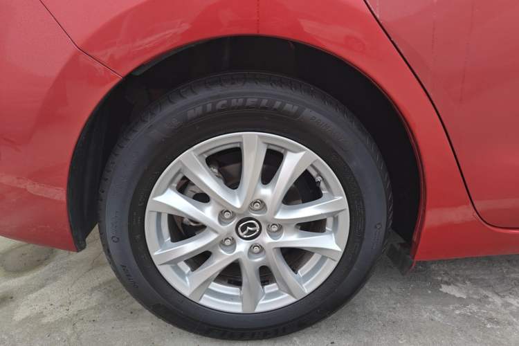 Used Mazda Mazda 3 Axela 2019 Cloud-Controlled Version Sedan 1.5L Automatic Comfort Trim China VI Standard
