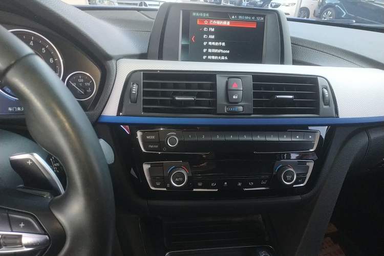 Used BMW 4 Series 2017 425i Gran Coupe Leading Model with M Sport Package
