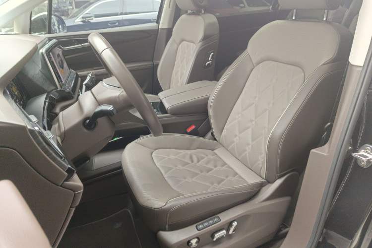 Used Volkswagen Viloran 2022 380TSI Prestige Edition
