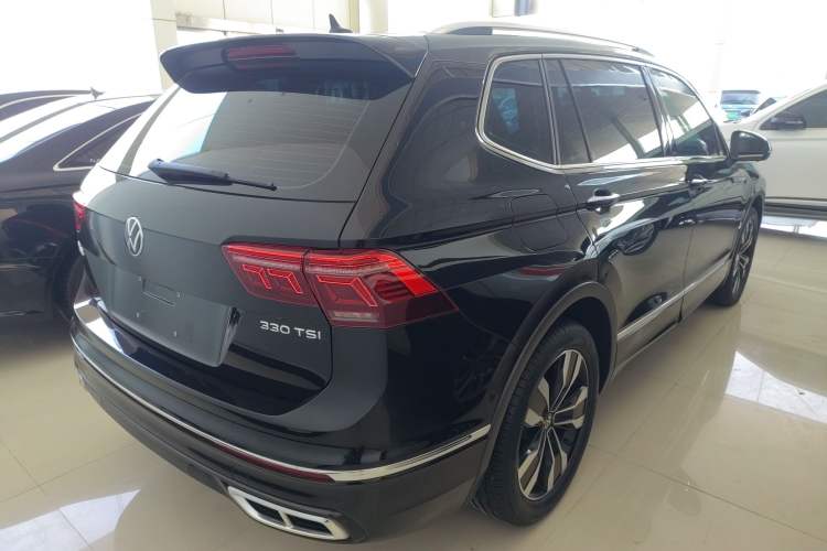 Used Volkswagen Tiguan L 2022 330TSI Automatic Two-Wheel Drive R-Line Enhanced Edition
