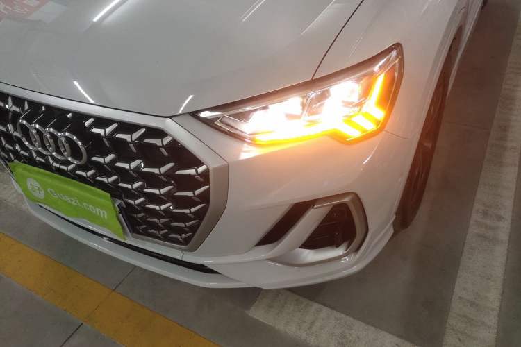 Used Audi Q3 2024 35 TFSI Fashion Dynamic Edition
