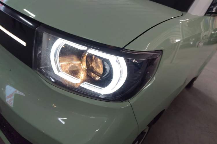 Used Wuling Hongguang MINIEV 2022 Macaron Premium Model – Lithium Iron Phosphate
