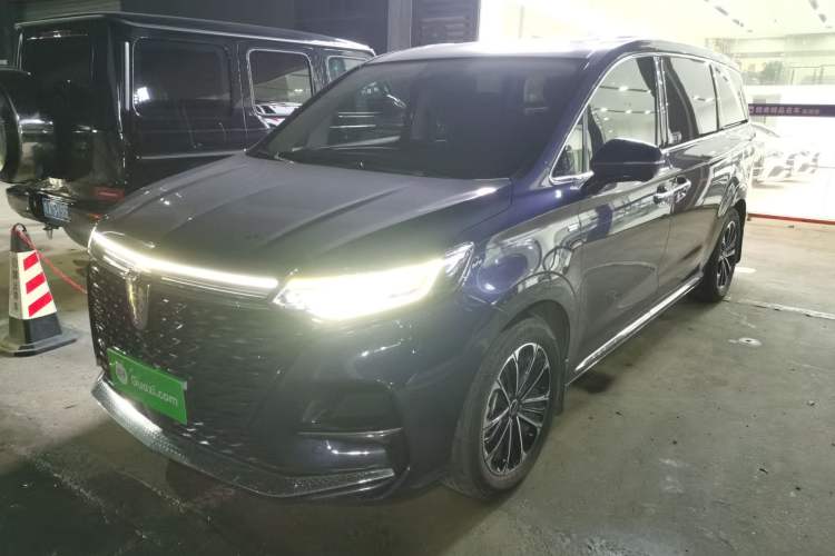 Used Roewe iMAX8 2021 400TGI Supreme Series Prestige Edition
