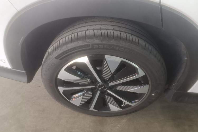 Used BYD Song PLUS New Energy 2025 DM-i 112KM Prestige Model
