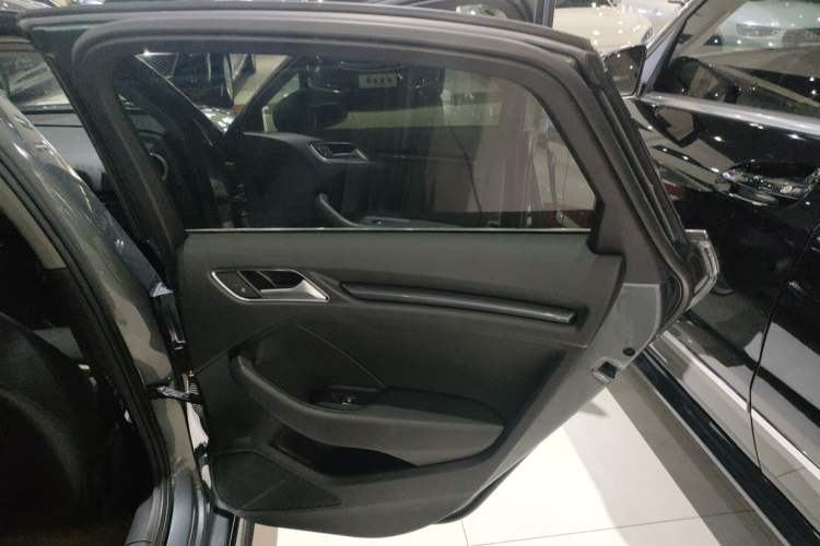 Used Audi A3 2020 Limousine 35 TFSI Fashion Edition China VI Emission Standard
