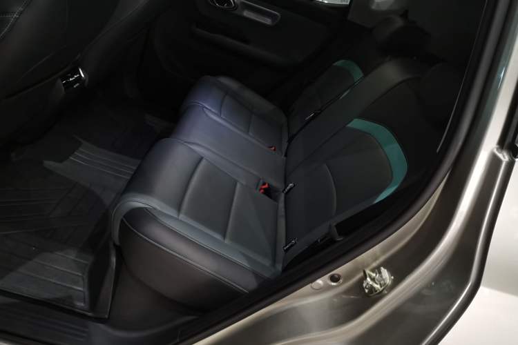 Used AION Y 2023 Younger Star Edition