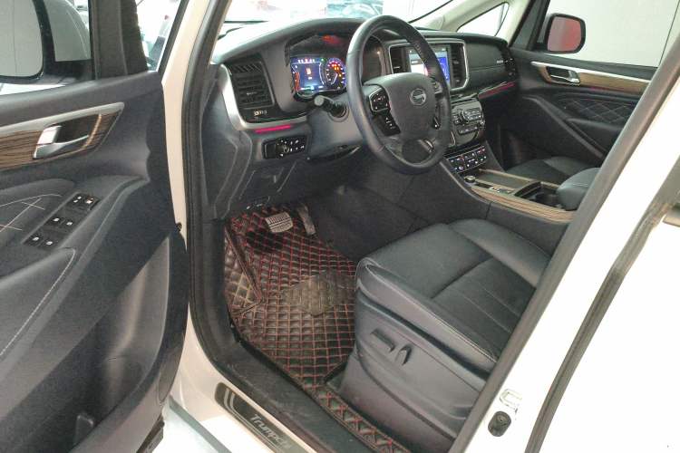 Used GAC Trumpchi M8 2020 Master Edition 390T Deluxe Version
