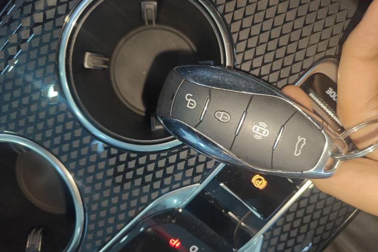 Used Hongqi HS3 PHEV 2024 PHEV 115km Jingwei Edition