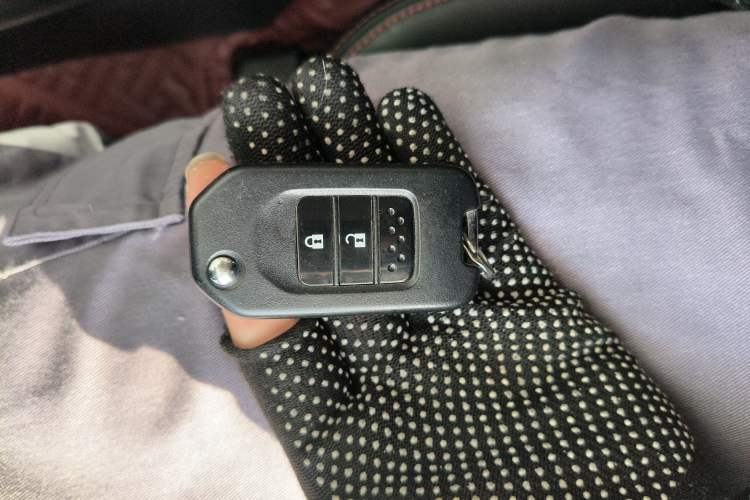 Used Honda Vezel 2020 1.5L CVT Elite Edition
