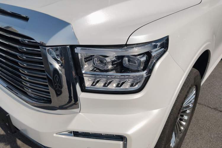 Used Tank 500 New Energy 2023 Hi4-T
