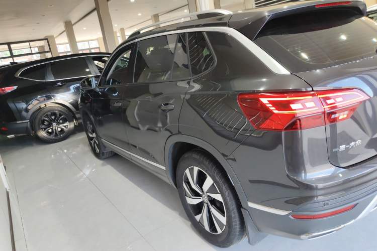 Used Volkswagen Tayron 2019 330TSI Two-Wheel Drive Luxury Model China VI Standard
