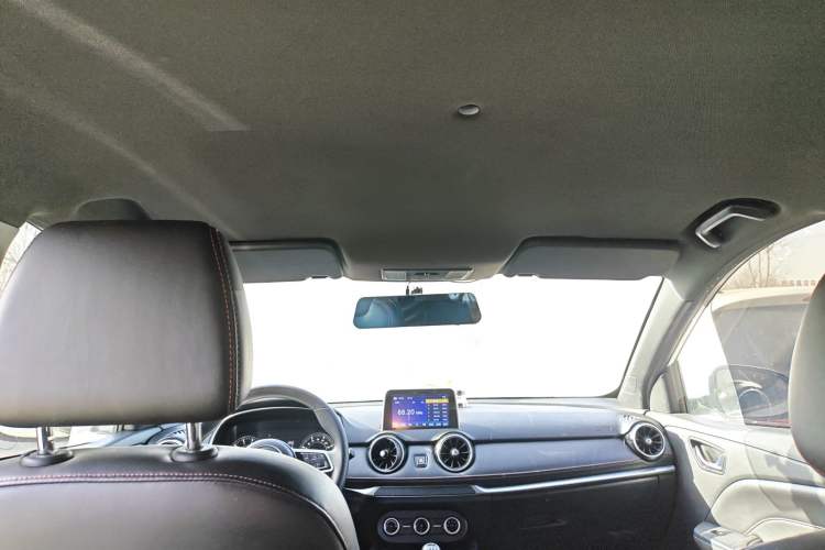 Used Dongfeng Fengon 500 2021 1.5L Manual Enjoyment Model
