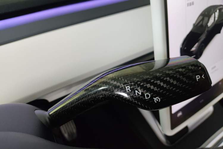 Used Tesla Model Y 2021 Standard Range Rear-Wheel Drive Version