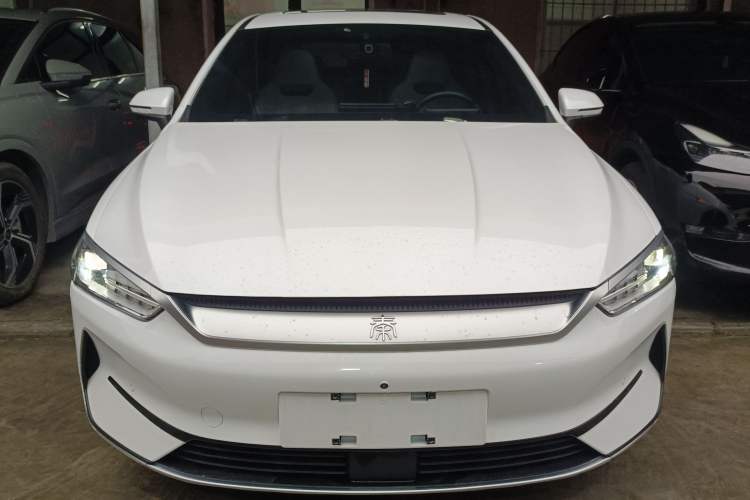 Used BYD Qin PLUS 2023 Champion Edition EV 420KM Superior Model
