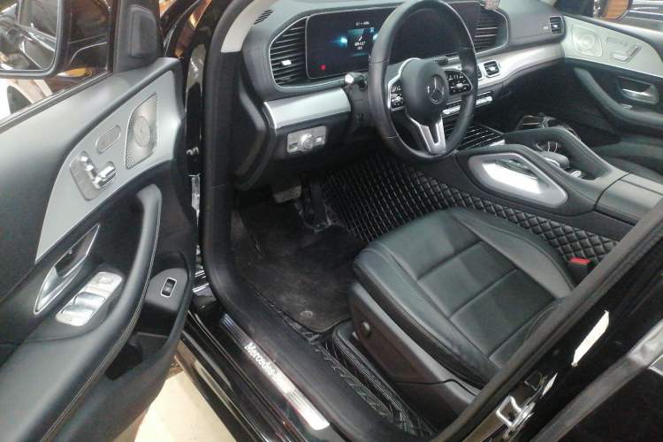 Used Mercedes-Benz GLE 2022 GLE 350 4MATIC Coupe SUV Luxury Model