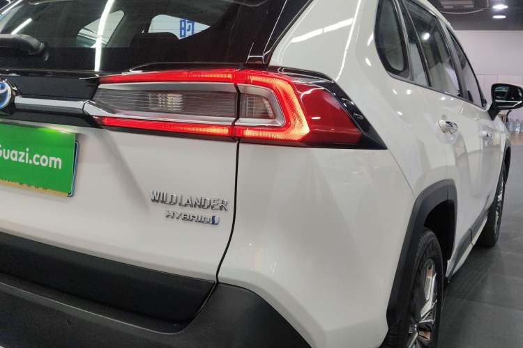 Used Toyota Wildlander 2023 Dual-Motor 2.5L E-CVT Four-Wheel Drive Prestige Edition
