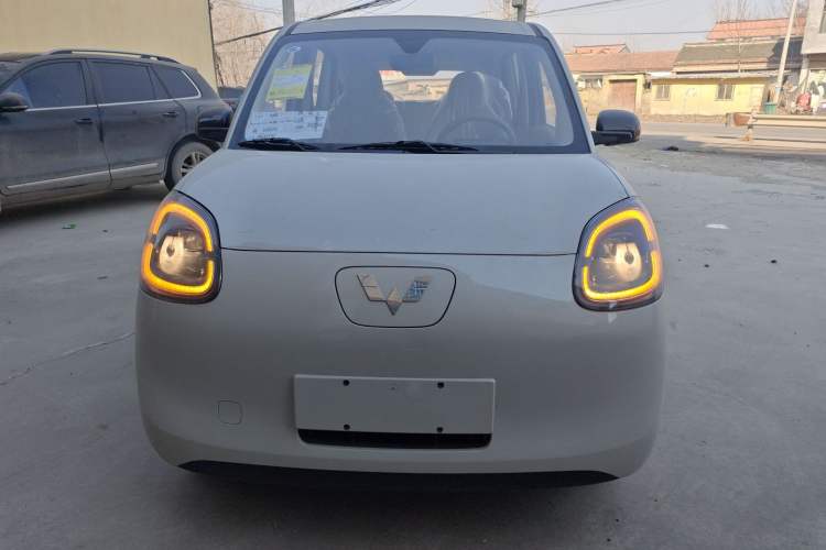 Used Wuling Hongguang MINIEV 2025 Four-Door Version Advanced Edition
