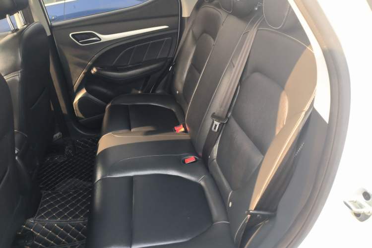 Used MG ZS 2018 1.5L Automatic Luxury Edition China V Standard
