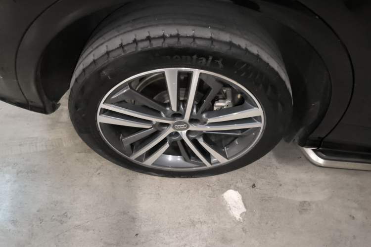 Used Audi Q5L 2020 45 TFSI Prestige Fashion Model