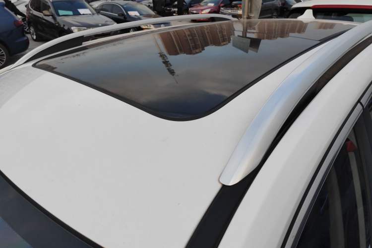 Used Roewe RX5 2019 20T Two-Wheel Drive Automatic 4G Connected Platinum Edition
