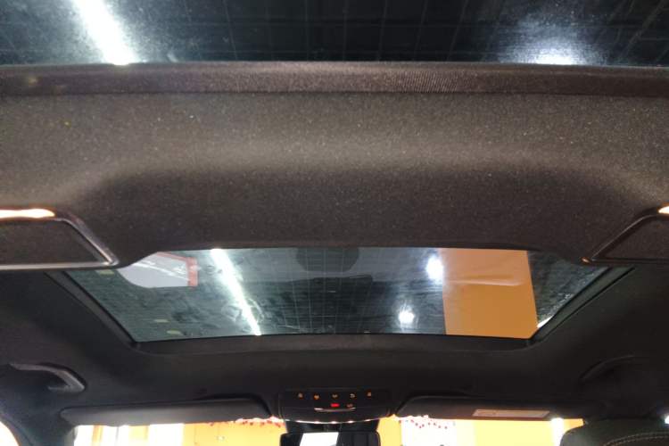 Used Mercedes-Benz GLC 2020 Facelift GLC 300 L 4MATIC Dynamic Edition