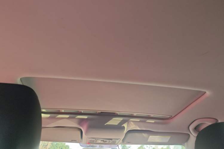 Used Skoda Rapid Spaceback 2014 1.6L Automatic Enjoyment Edition
