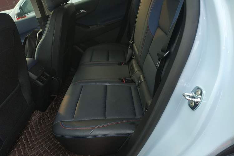 Used Chevrolet Equinox Plus 2024 102km RS Ultimate Edition
